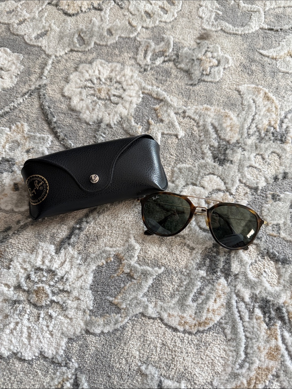 Ray-Ban Tortoiseshell Frame Sunglasses with Dark Green Lenses